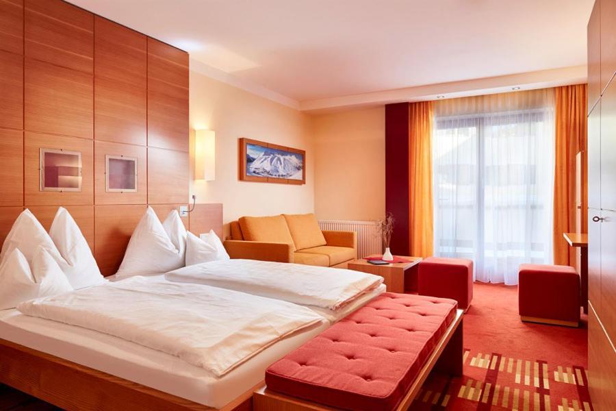 קוהטאי Hotel Konradin מראה חיצוני תמונה